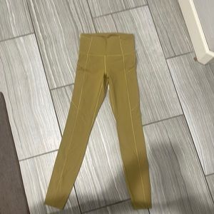 Size 2 Lululemon Leggings with pockets